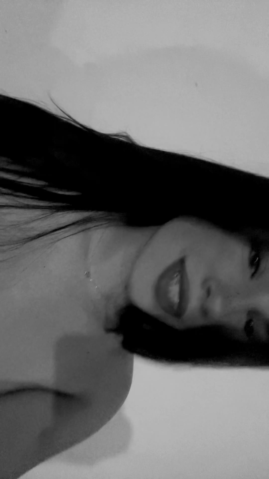 @𝑆𝑜𝑓𝑖𝑎 𝑖𝑔𝑙𝑒𝑠𝑖𝑎𝑠