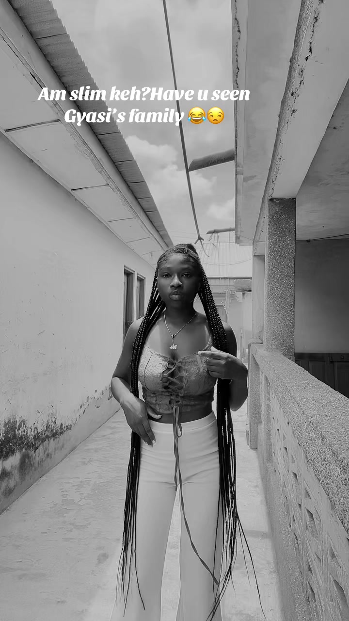 @Miss🤭 Romantic 💐