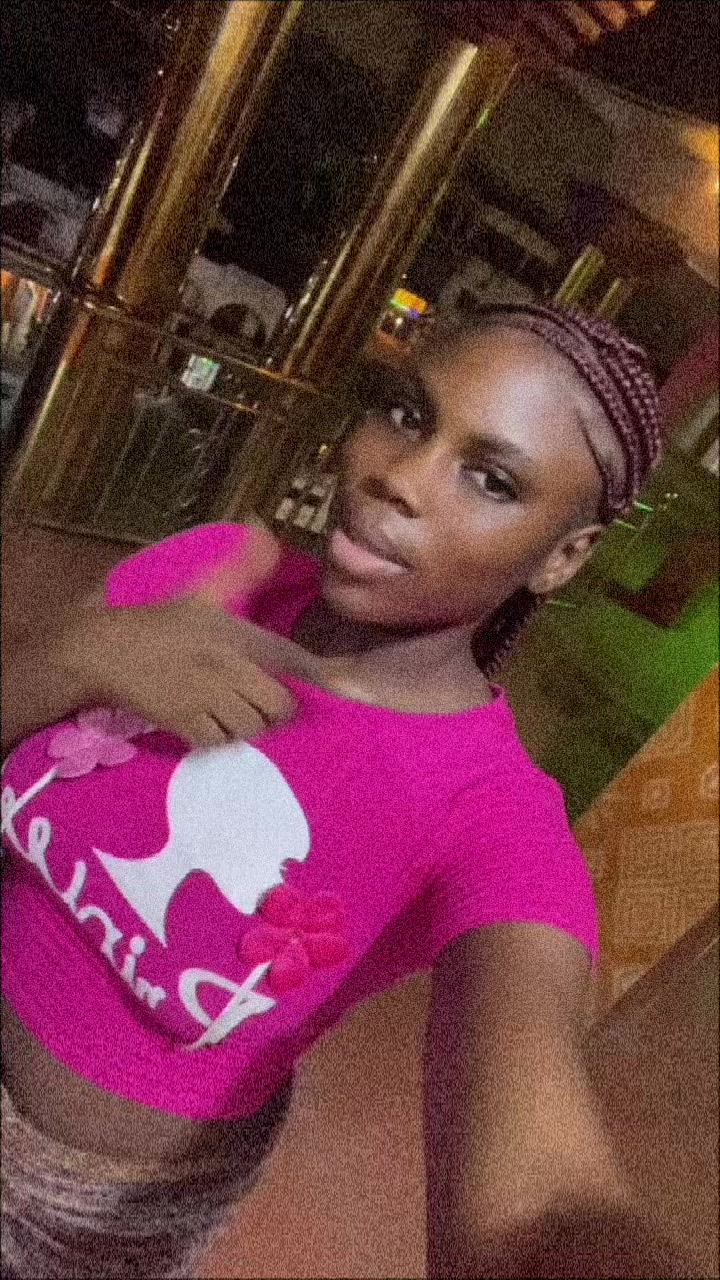 @Cute🥰 devil👿👿