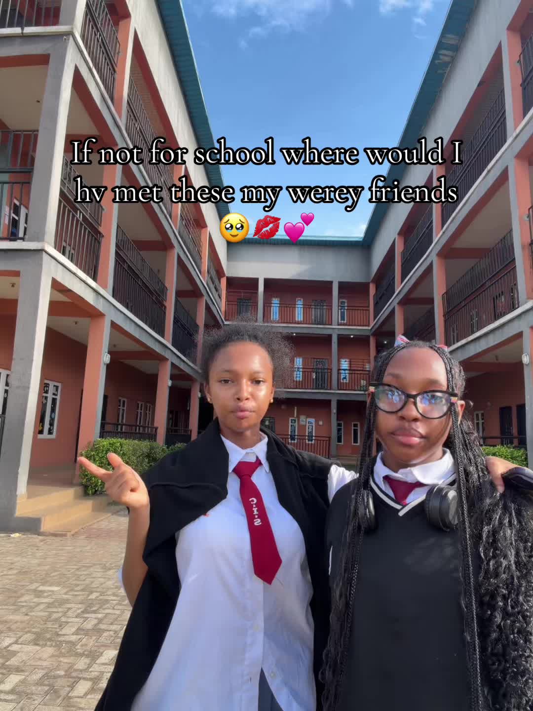 @Nissah🌚💕!