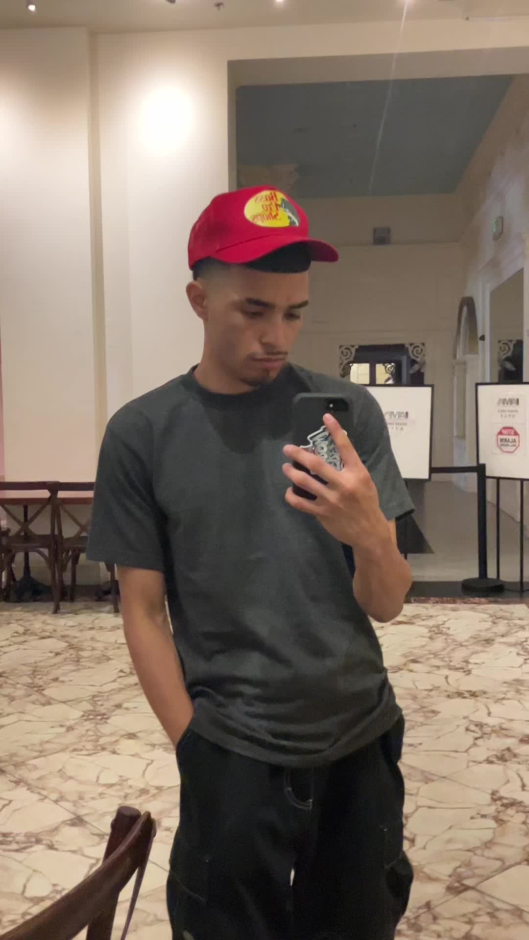@Oscarメ𝟶_