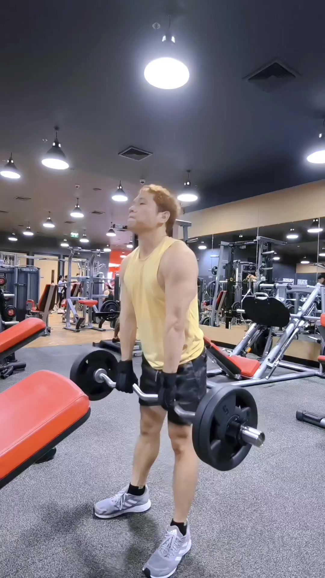@อสูรน้อย ในตะเกียงแก้ว