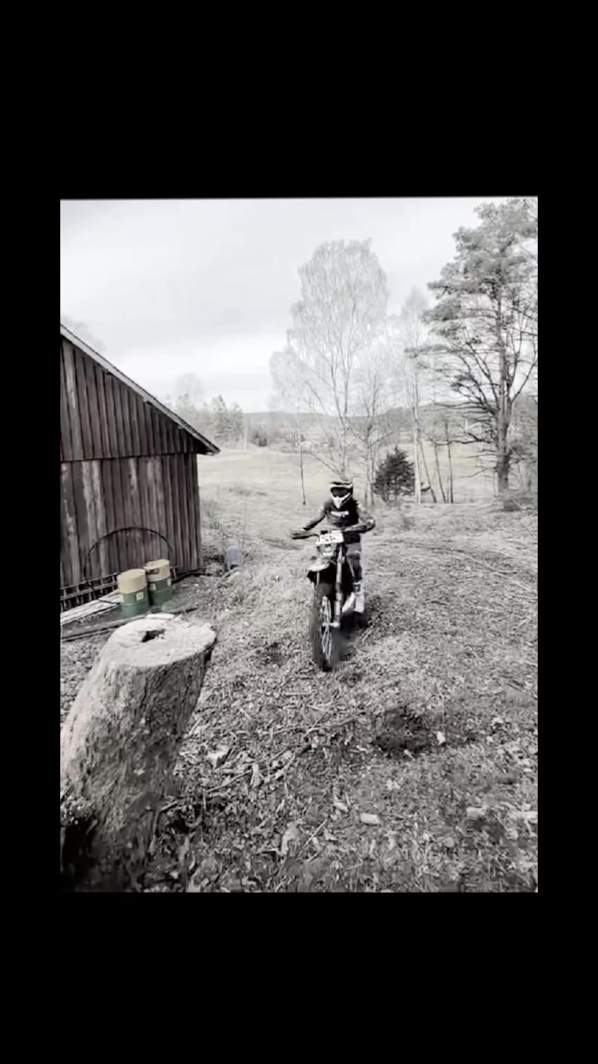 @Сергей98
