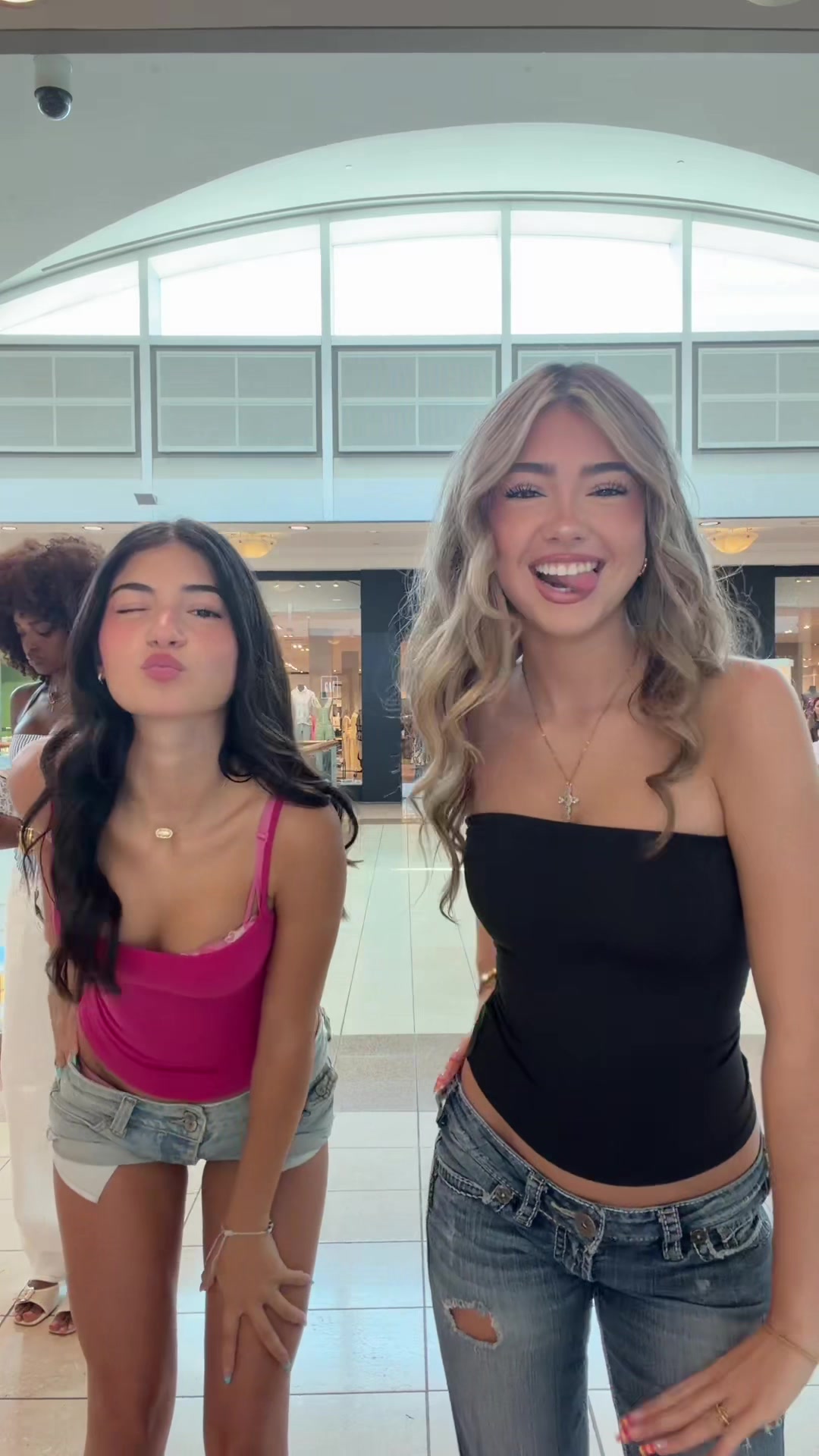 @malu