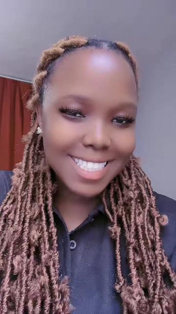 @SHAKIRAH BANKS UG💫💙🦖
