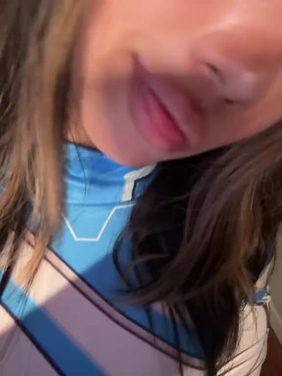 @hotgirls
