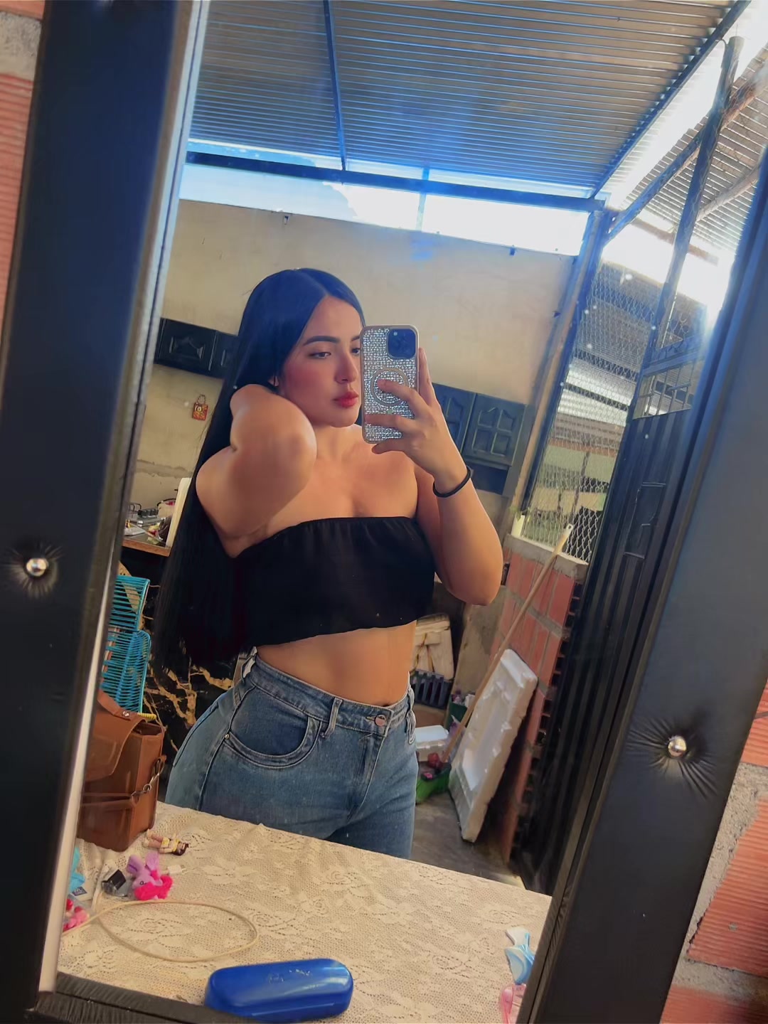 @M.c