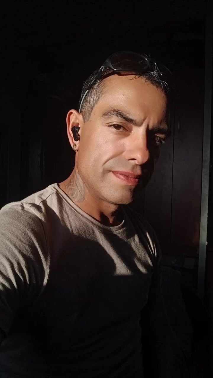 @Gatito andy...🇨🇱