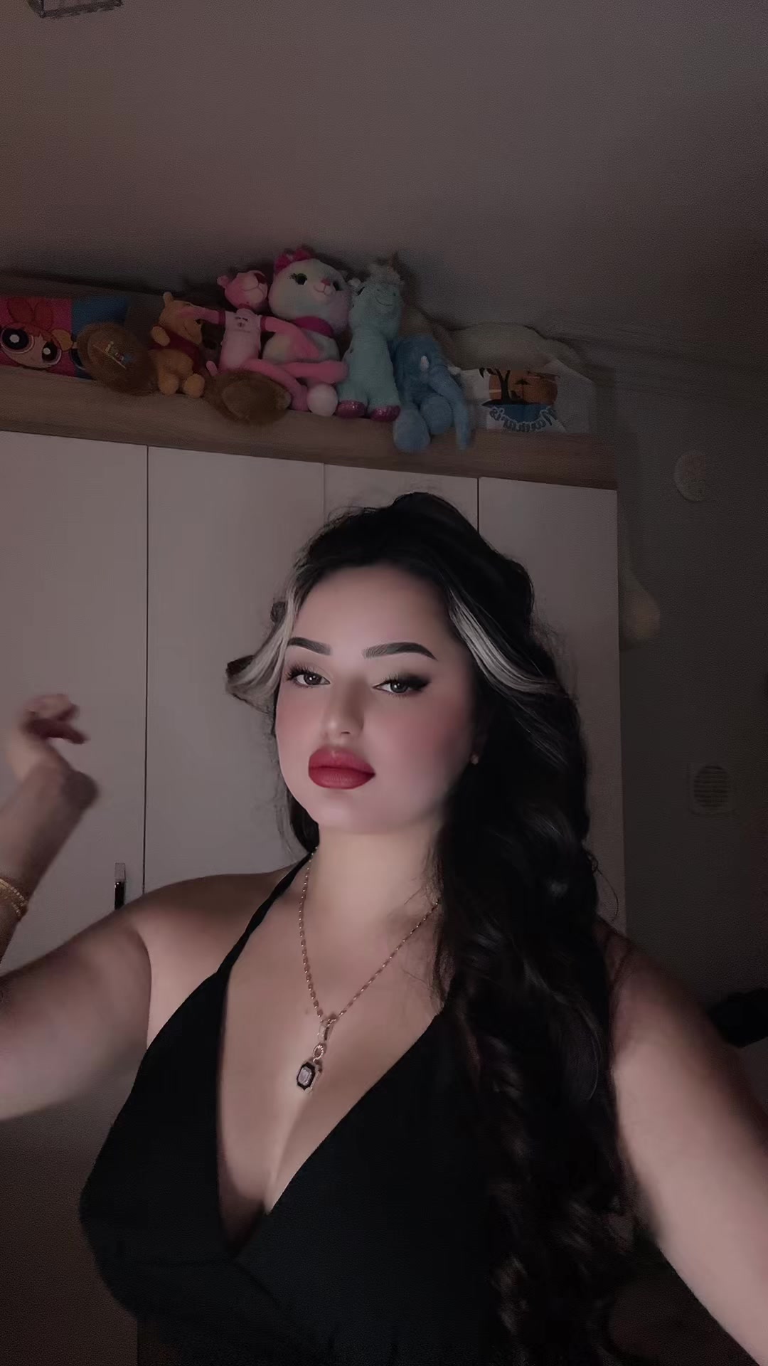 @_merveees