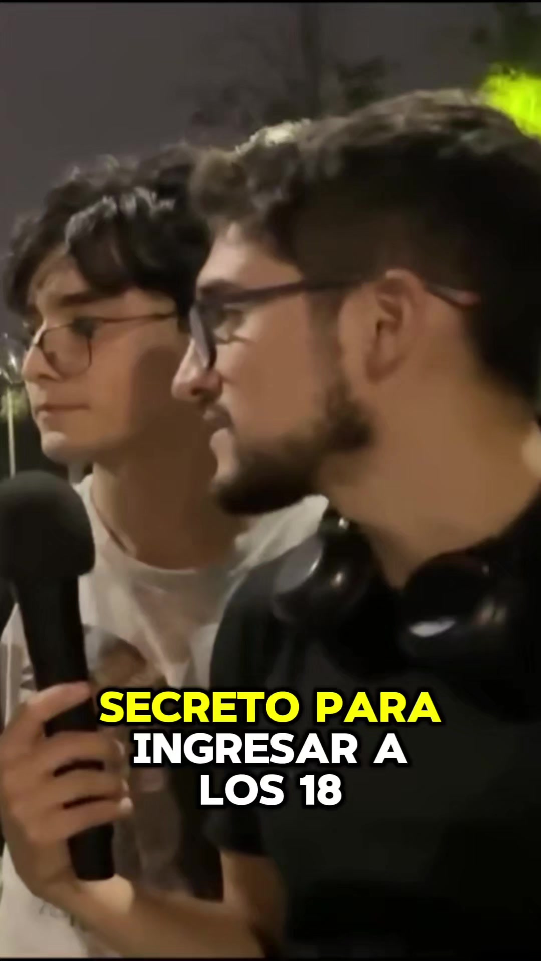 @Chisme Universitario