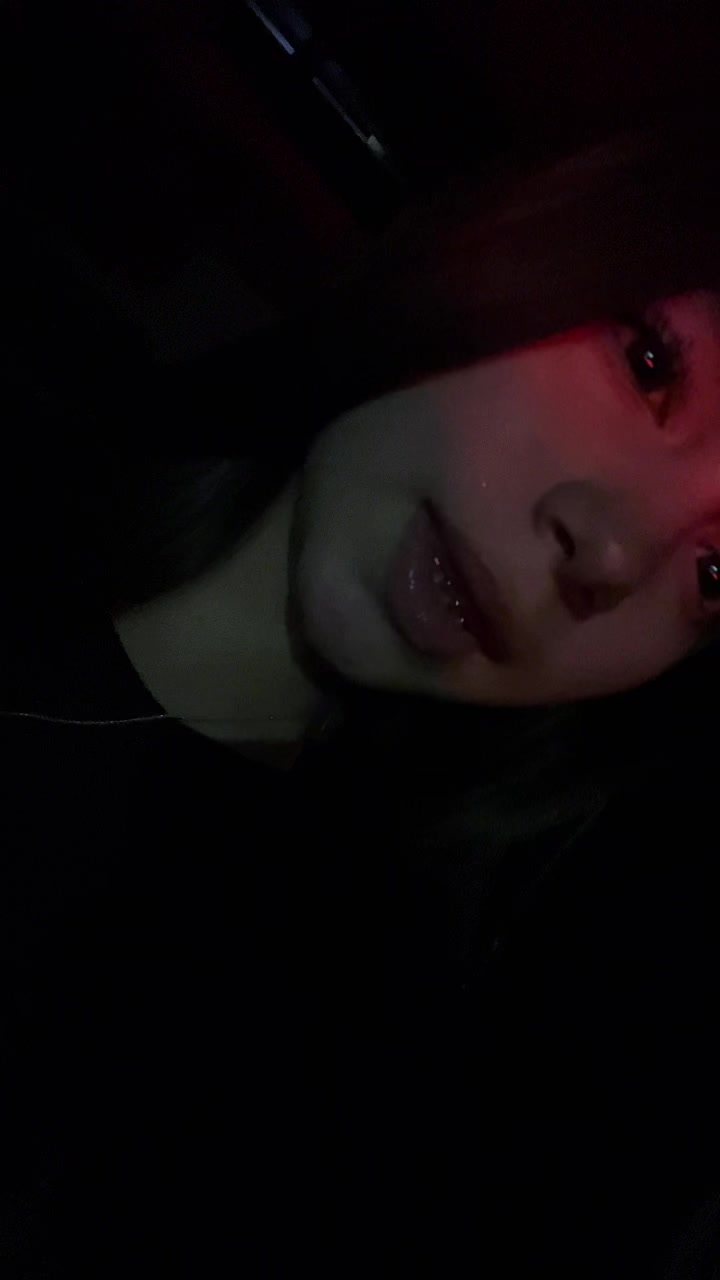@Camiii