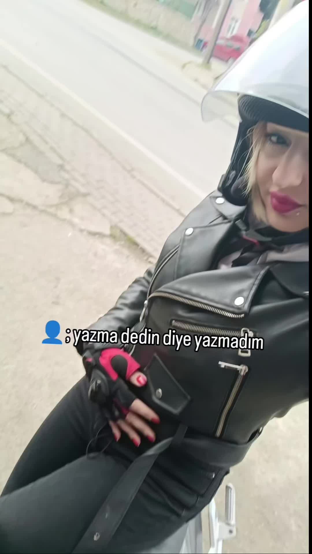 @Gözde Gülen
