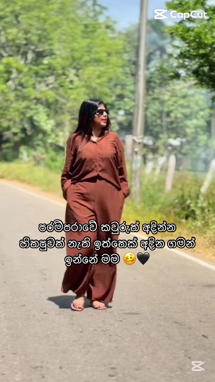 @Hansani G fashions ✨🤍👗