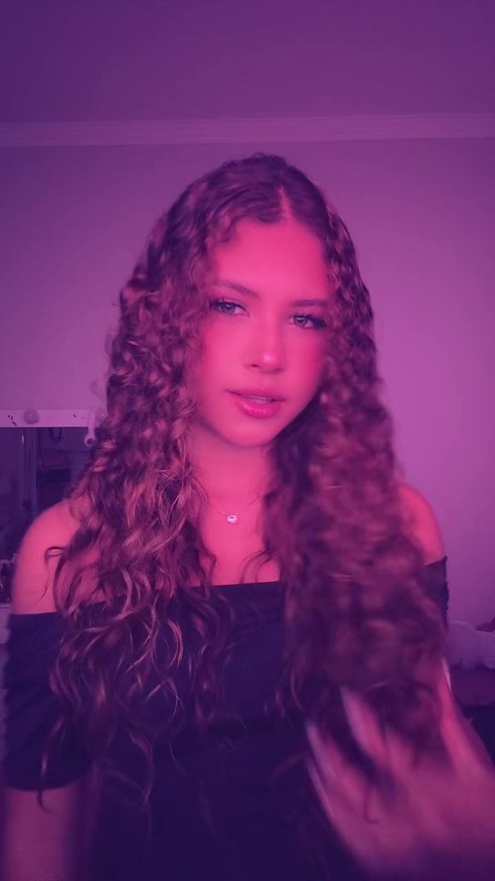 @aninhaleitee54