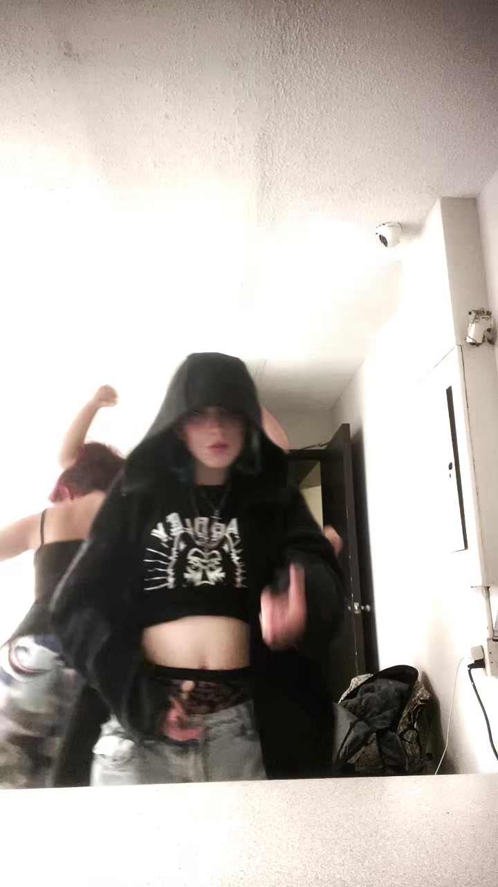 @lilwebz1111