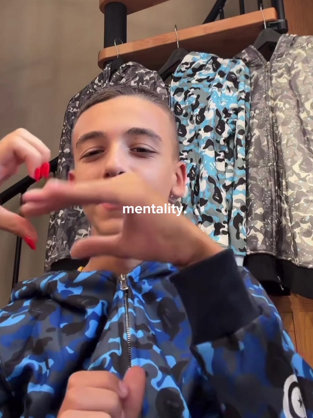 @💫