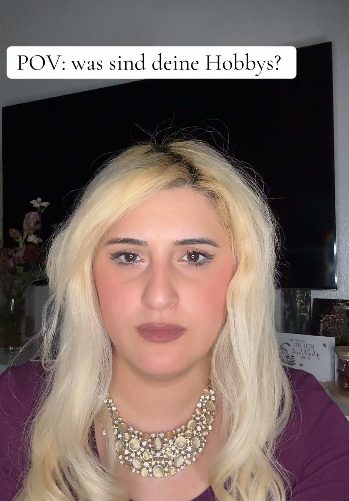 @𝔸52