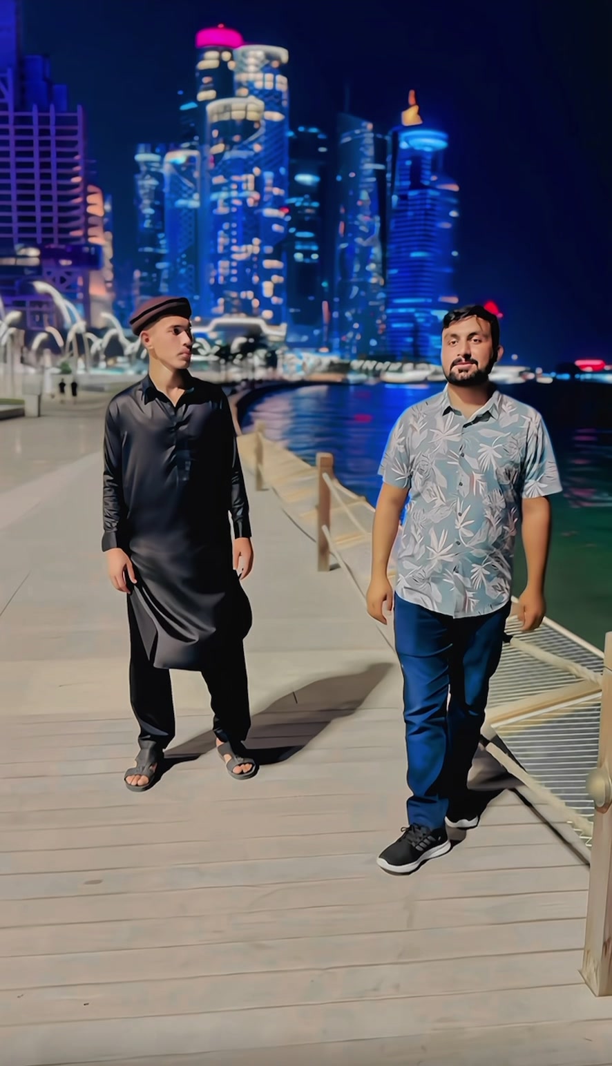 @👑𝐀𝐙𝐈𝐙 𝐆𝐔𝐑𝐔👑🇶🇦
