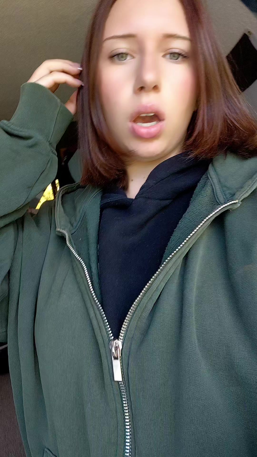 @mia