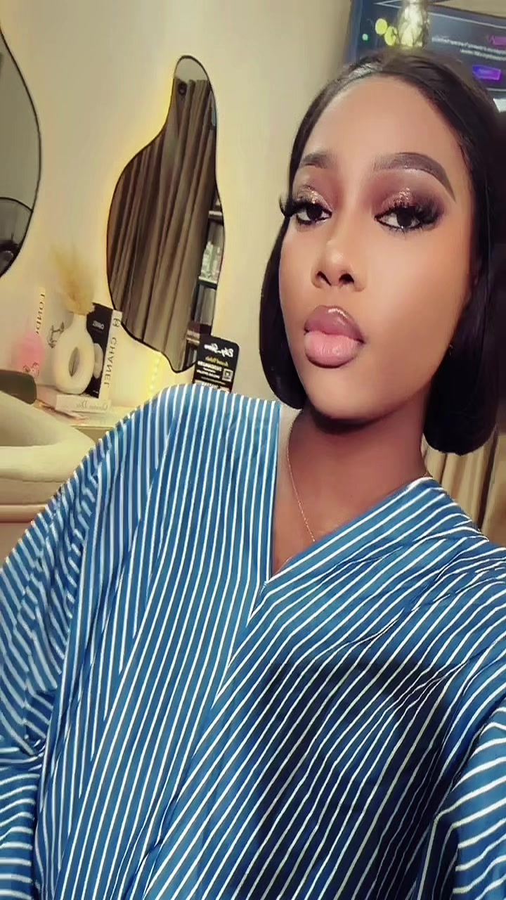 @ℳᥫ᭡.