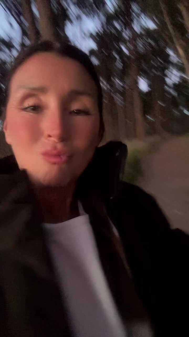 @Ro
