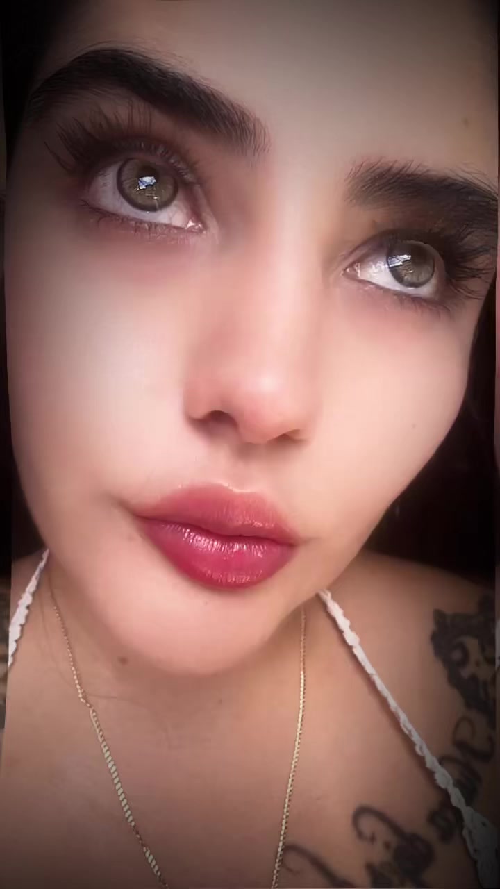 @Mar&iacute;a celeste
