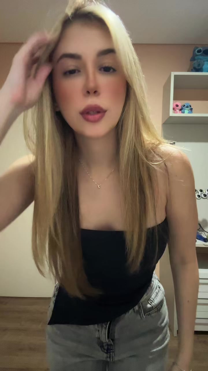 @ana julia