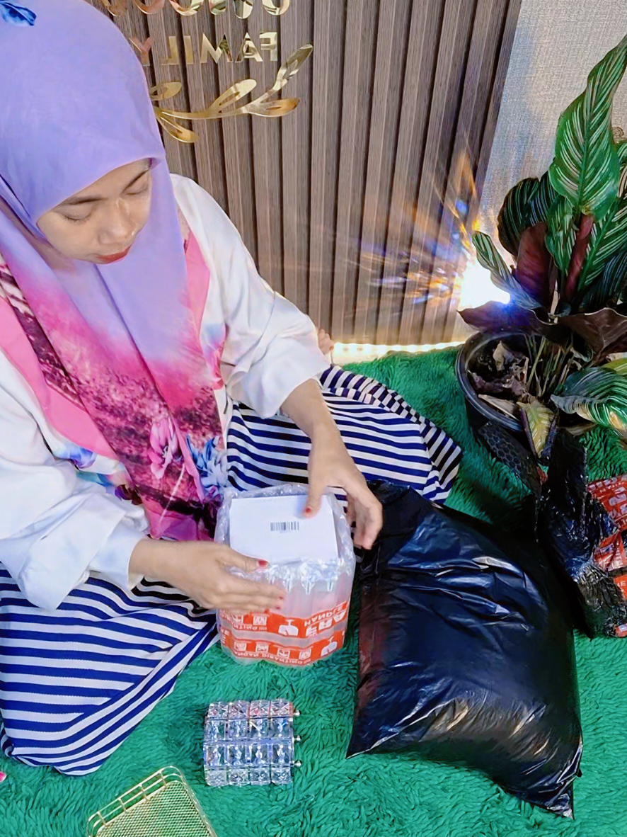 @Siti Fatimah|Gift Box