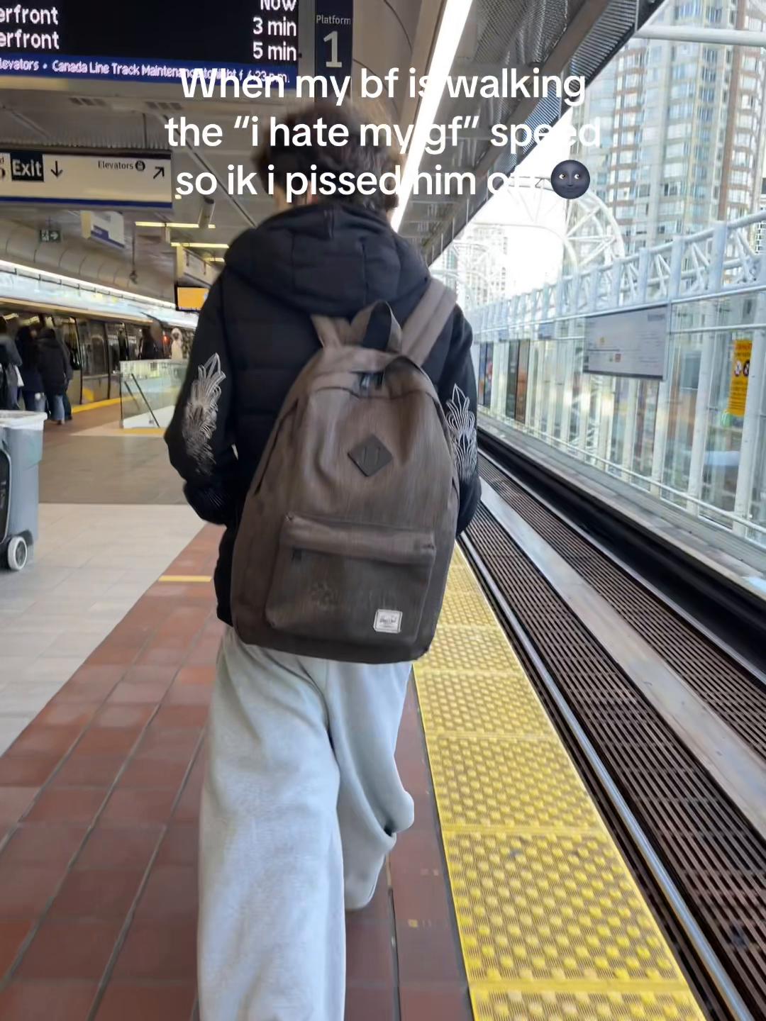 @𝒥𝓊𝓃𝒾𝓅ℯ𝓇 🪐