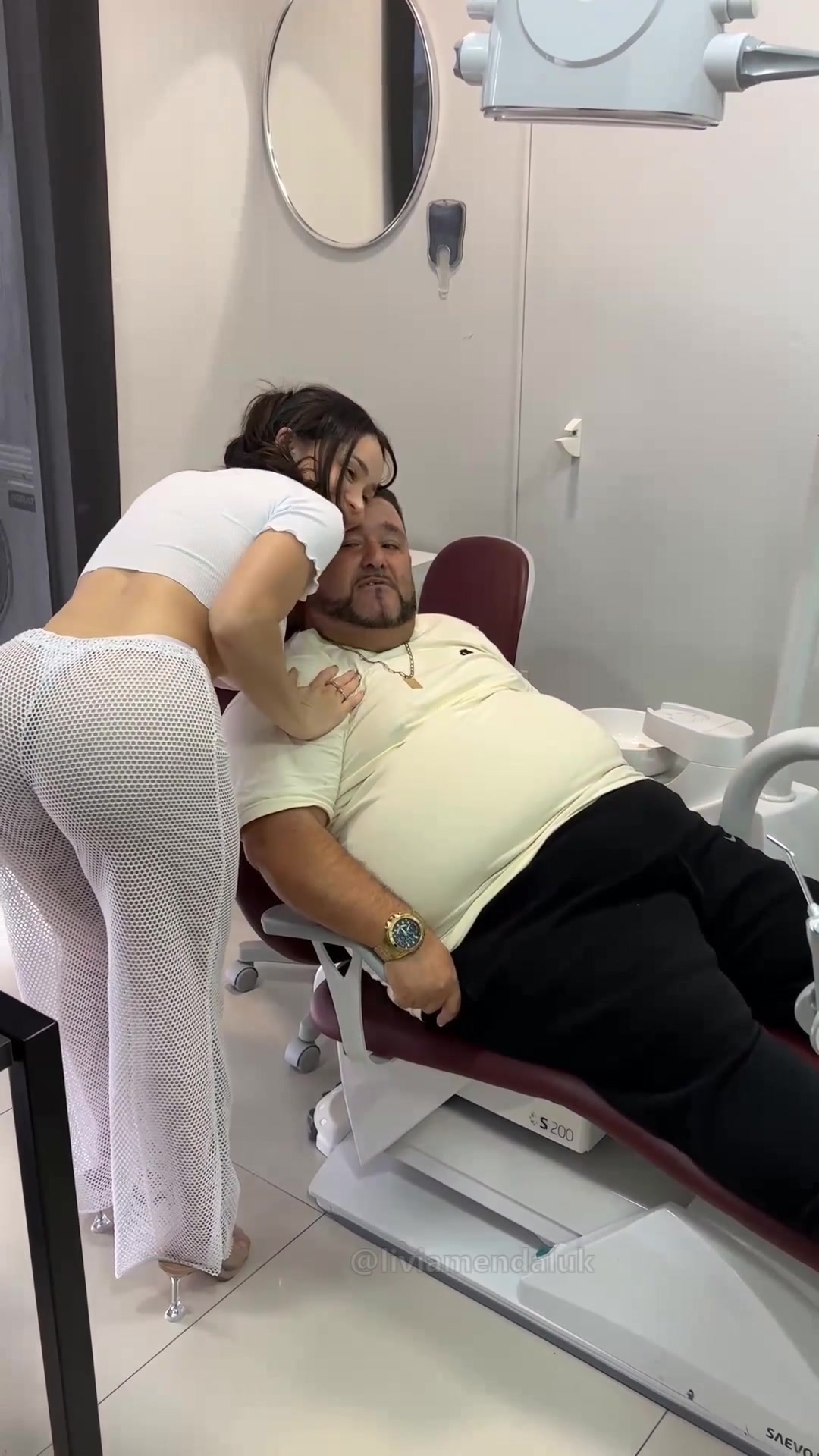 @liviadentistaa