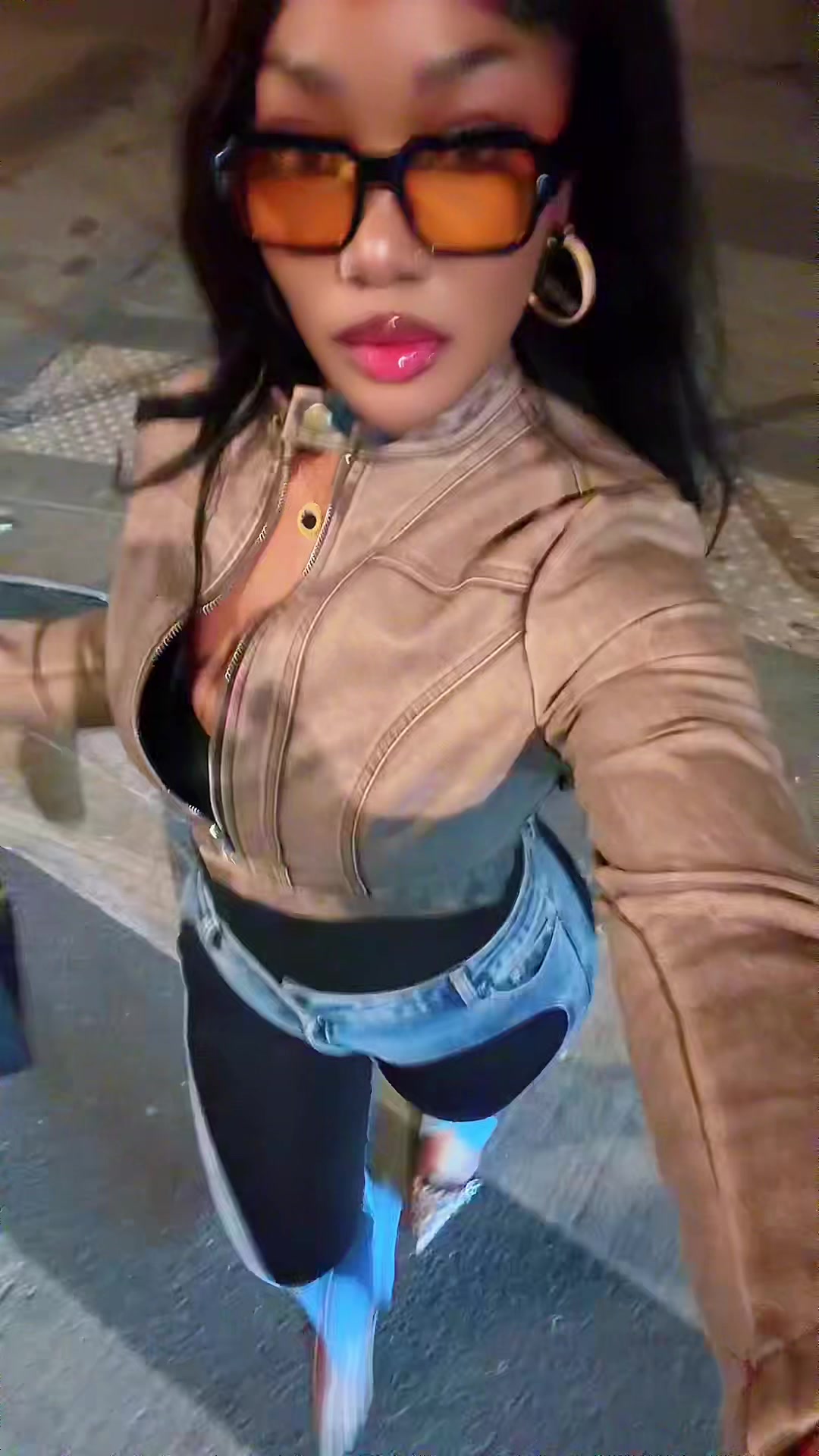 @Rubi Burgos 🇦🇴 🇫🇷