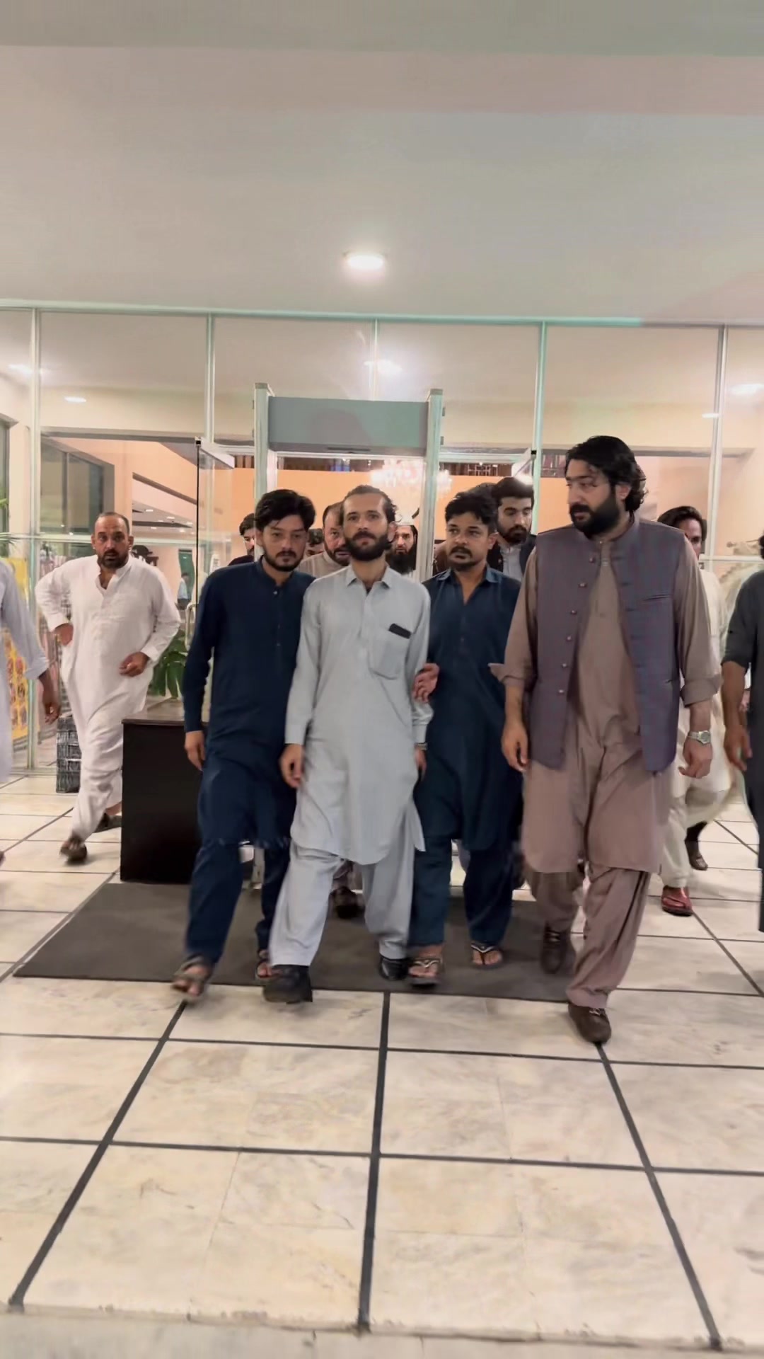 @Zafar supari