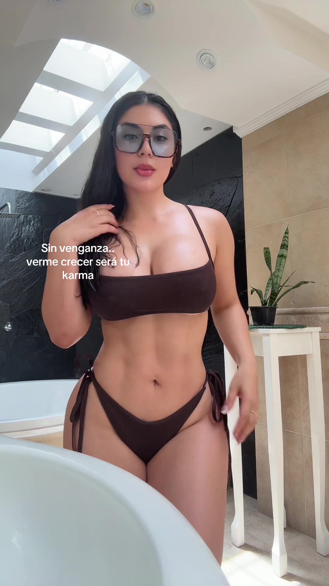 @Xujey