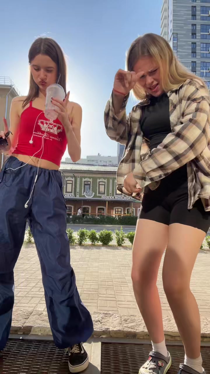 @mmarianazh