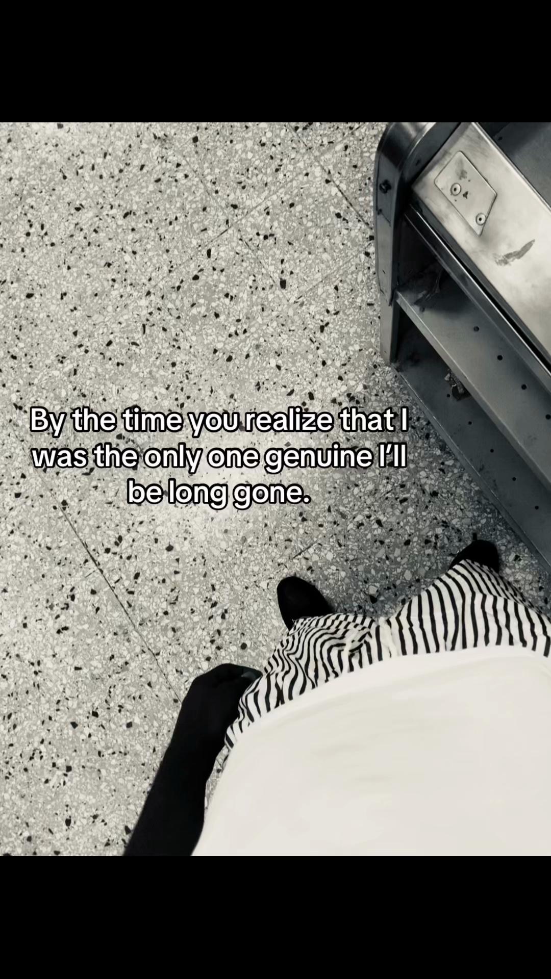 @𝚄𝙽𝙺𝙽𝙾𝚆𝙽 &times;͜&times;