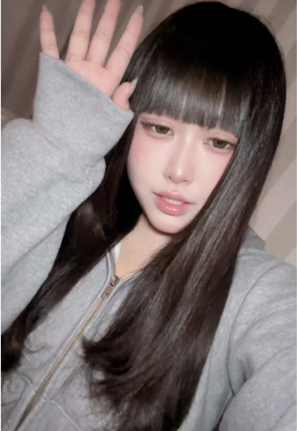 @みーず