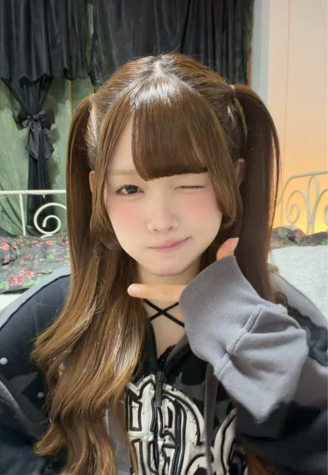 @むむ
