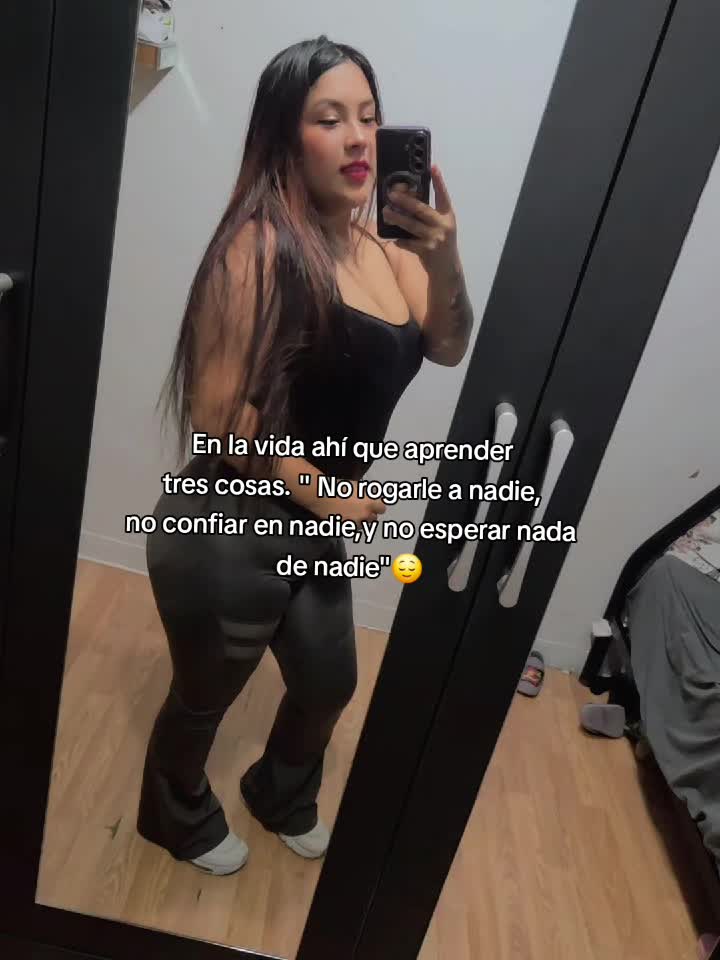 @Tania♡🍭