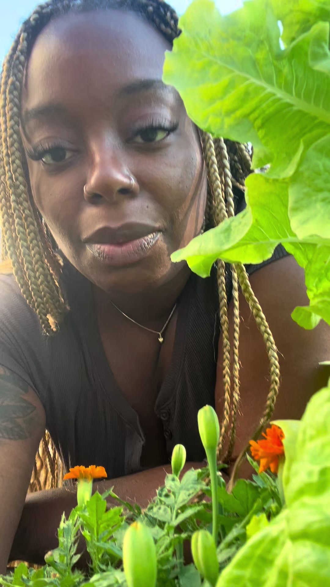 @Essencetheherbalist