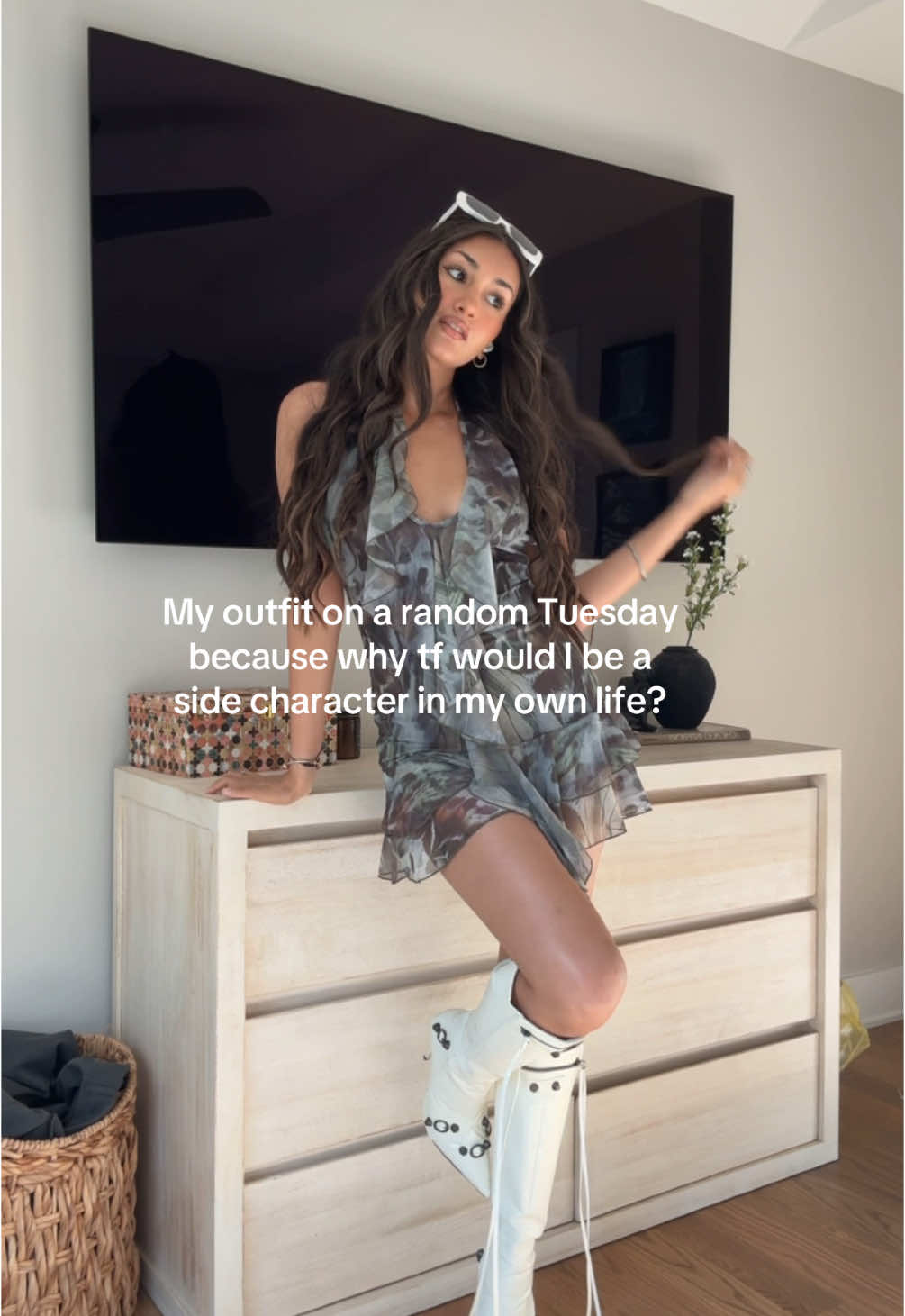 @Karina