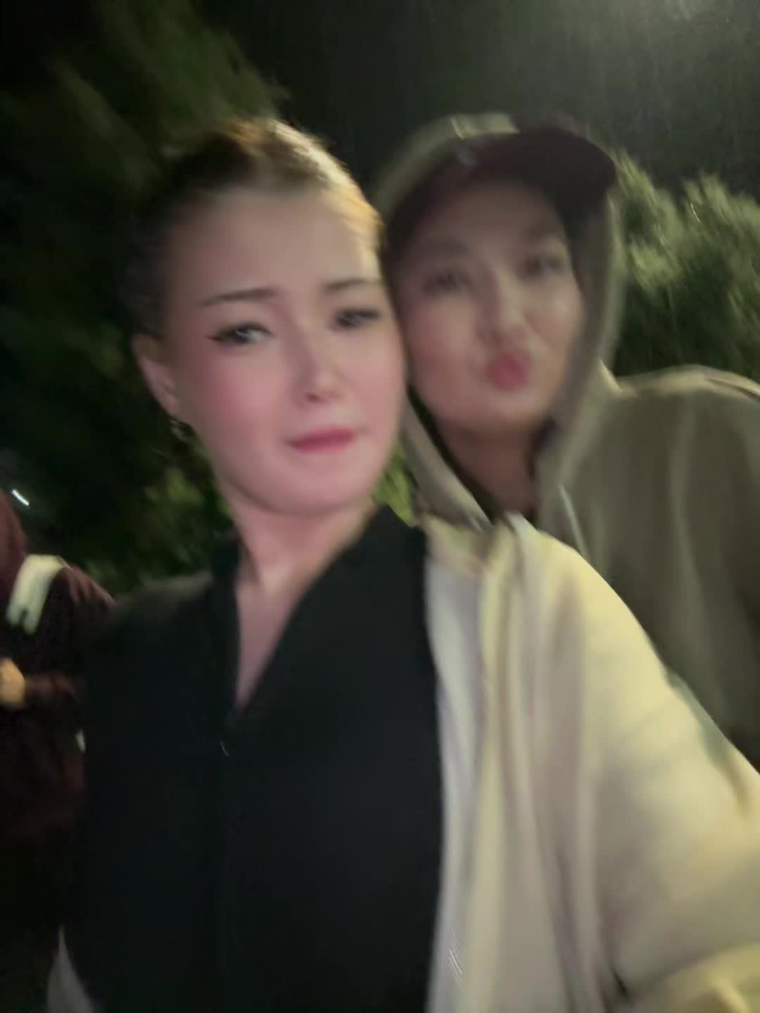 @ais