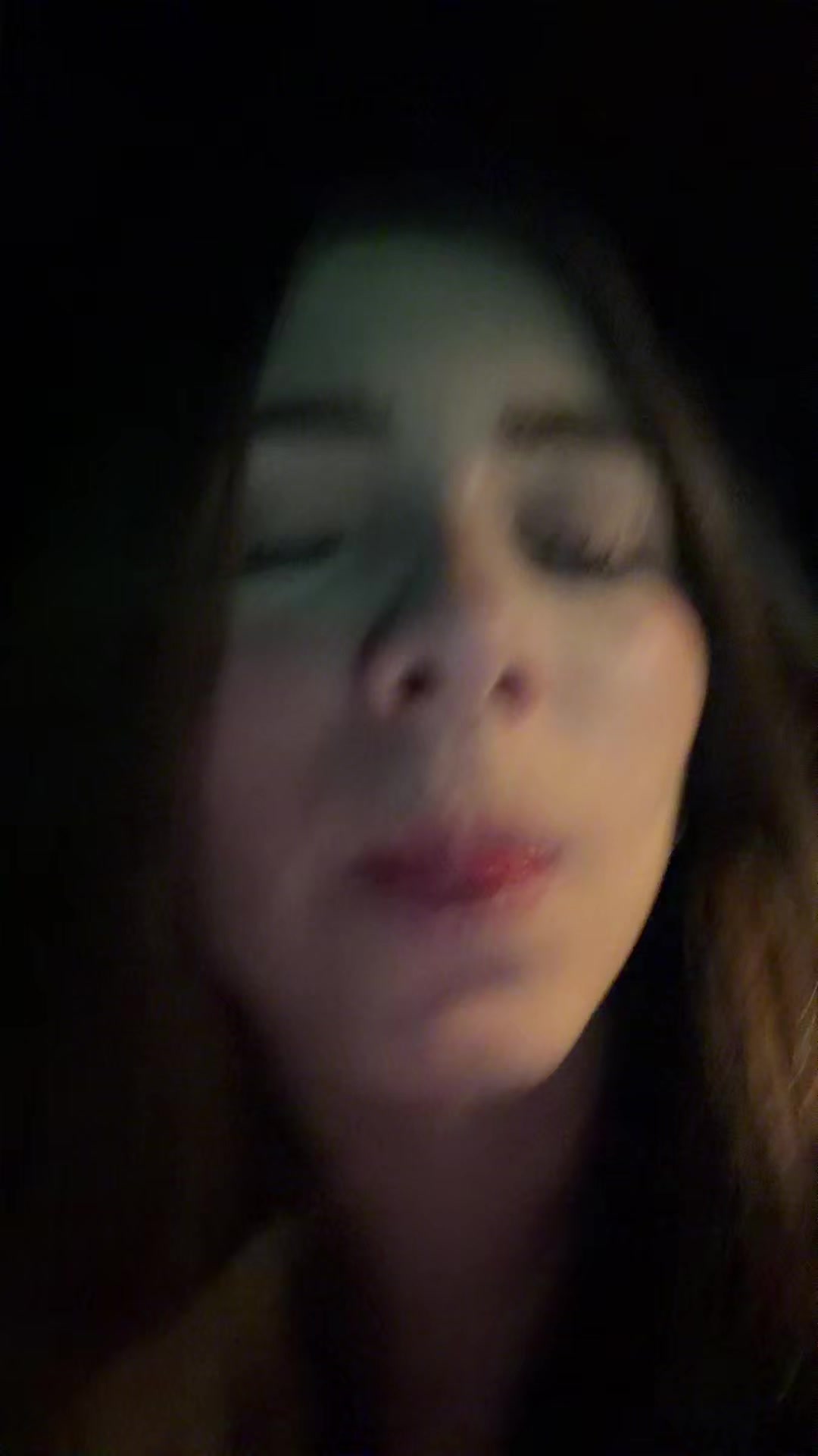 @Moni