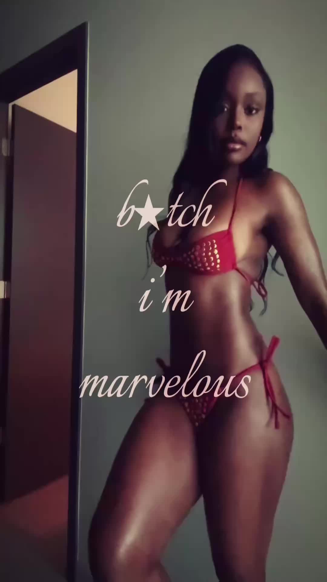 @beinghottishardd
