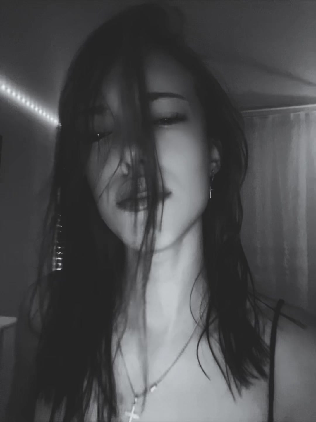 @๐๐๐๐๐๐๐๐๐๐ฃ๐๐