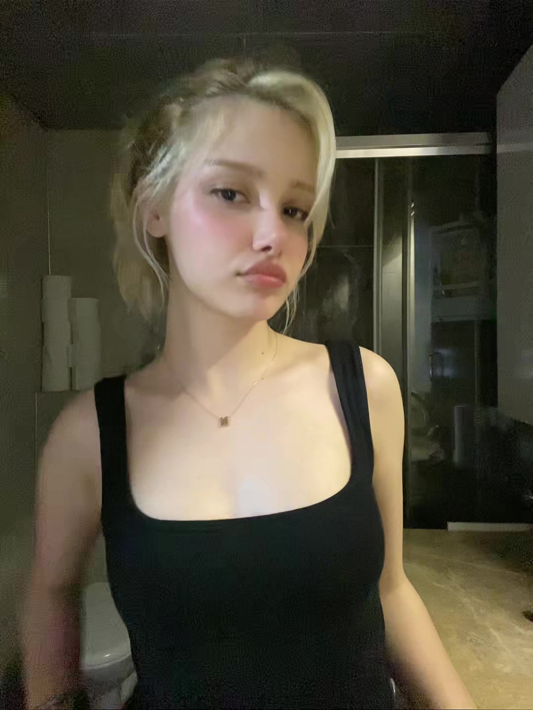 @nnrnnisa