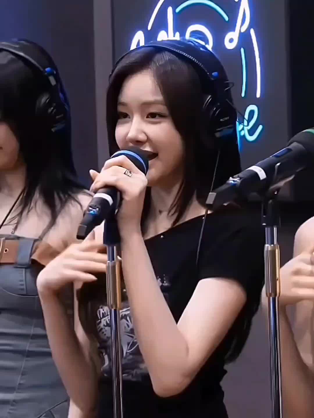 @jnnkmlv