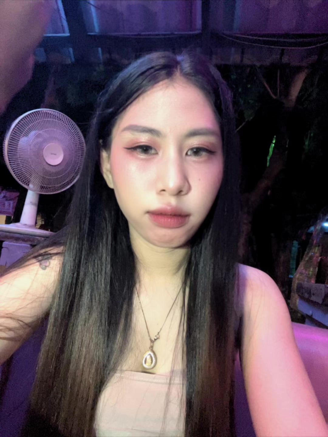 @&bull;พะ พลอย