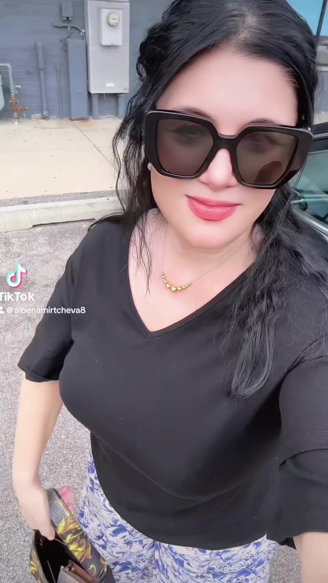 @AlbenaMirtcheva