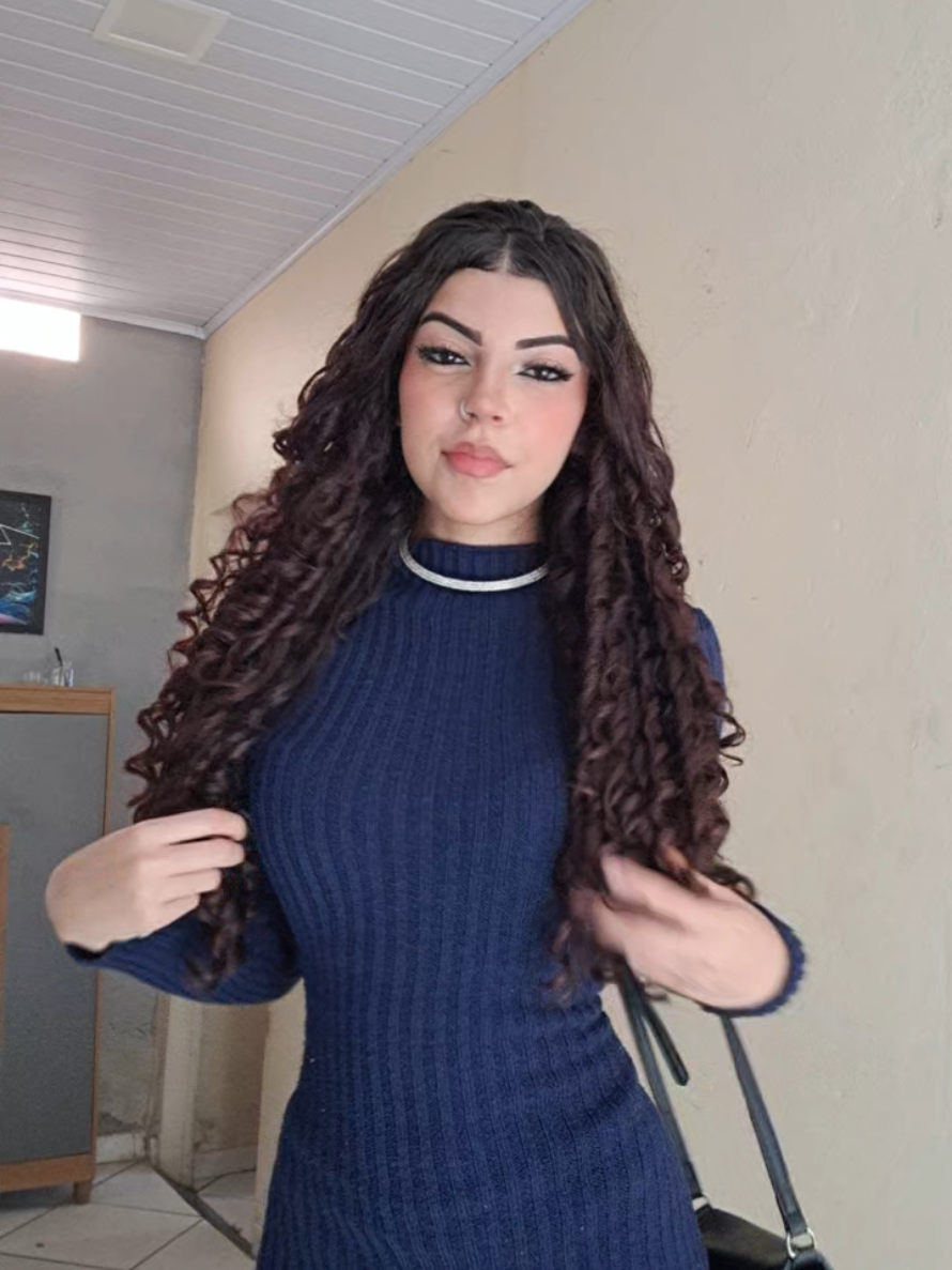 @✰𝐋𝐚𝐧𝐚'𝐬 𝐯𝐞𝐫𝐬𝐢𝐨𝐧✰