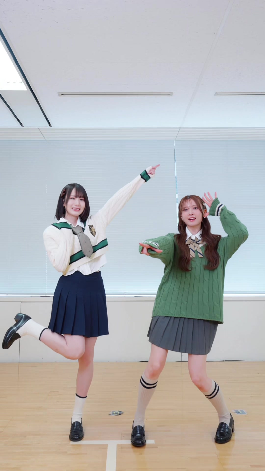 @AKB48